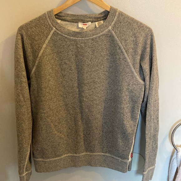 Levi’s Sweatershirt - Picture 1 of 3